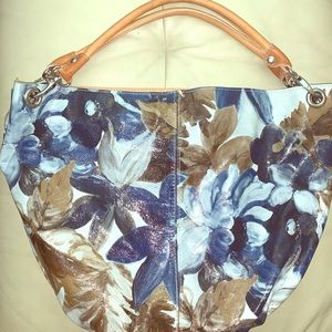 New Maurizio Taiuti navy blue purse